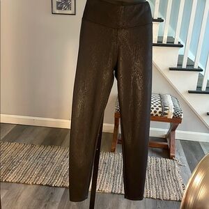 Express Black Snake Skin Print Leggings Sleek High-Waisted Design